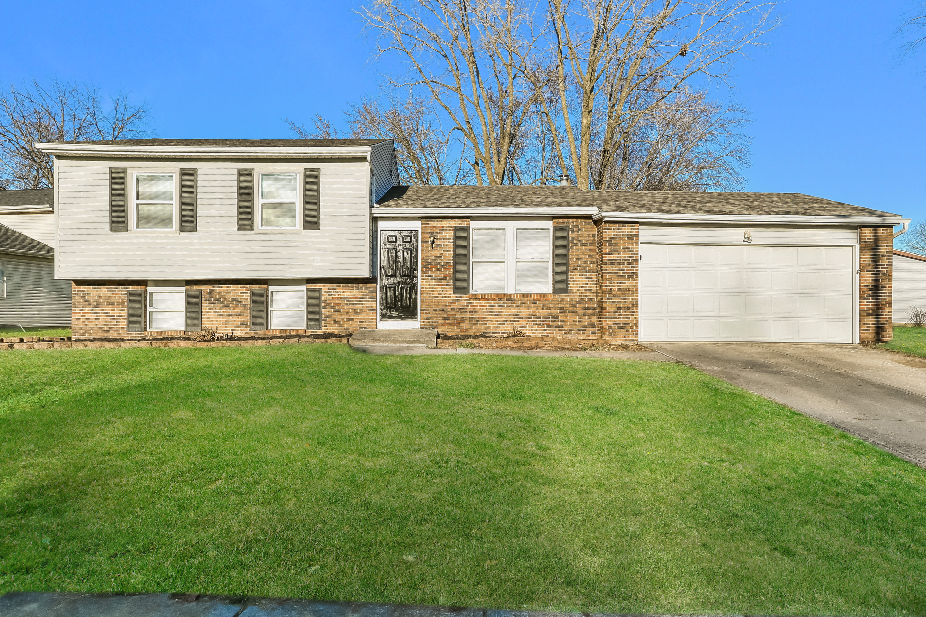 2892 Teapot Ct REYNOLDSBURG, OH 43068